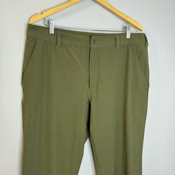 Duluth Trading Men's Standard Fit Overachinos Performance Pants Stretch 36x34 - Picture 2 of 7